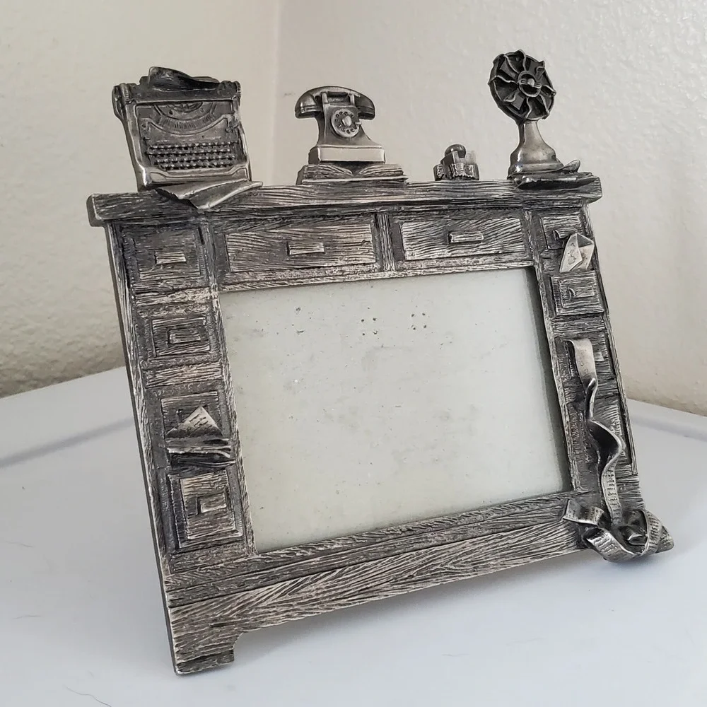 FIGI Graphics 2001 Vintage Office Desk Metal Picture Frame Typewriter 3.5x5